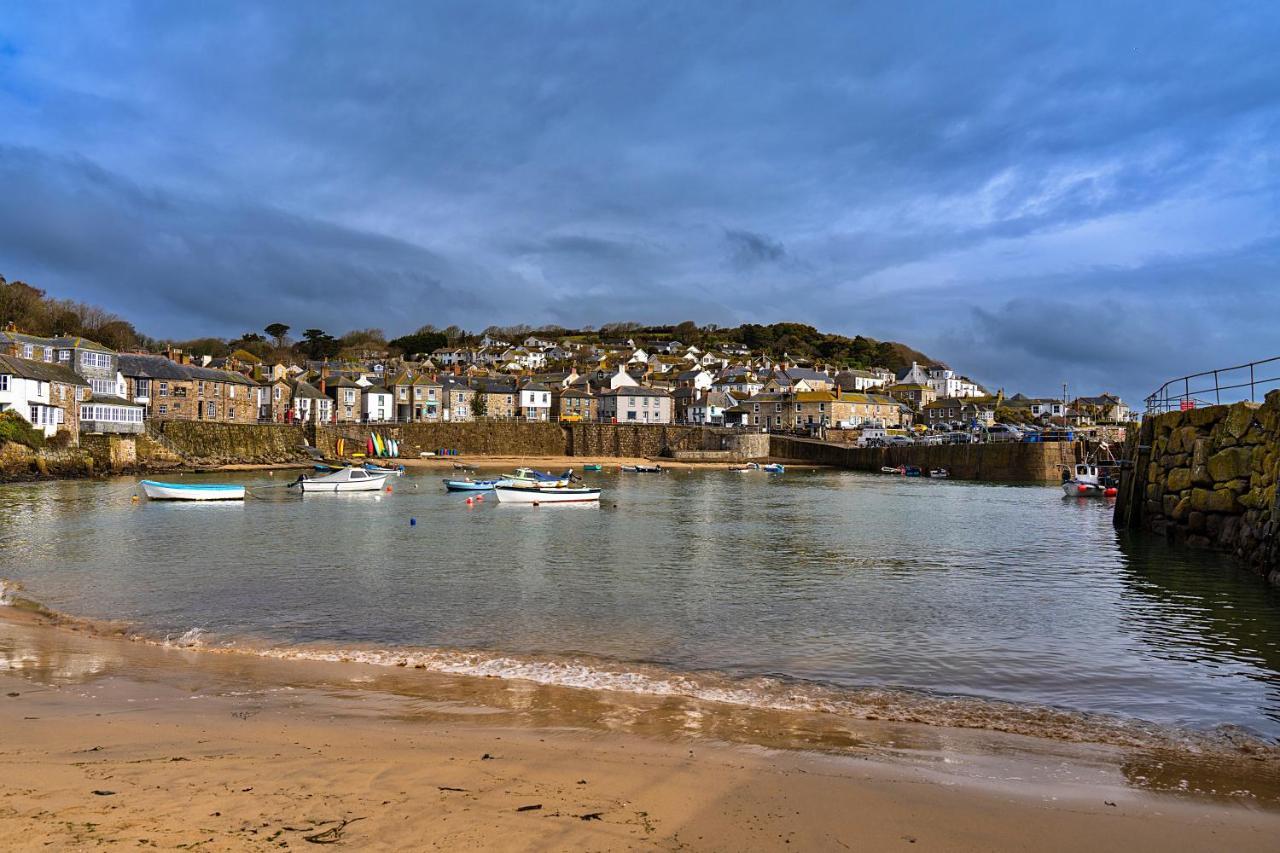 Finest Retreats - Cosy Mousehole Cottage With Sea Views Экстерьер фото